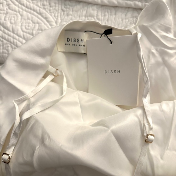 DISH AISLE WHITE FRONT BOW MIDI DRESS - 4 - Picture 7 of 14